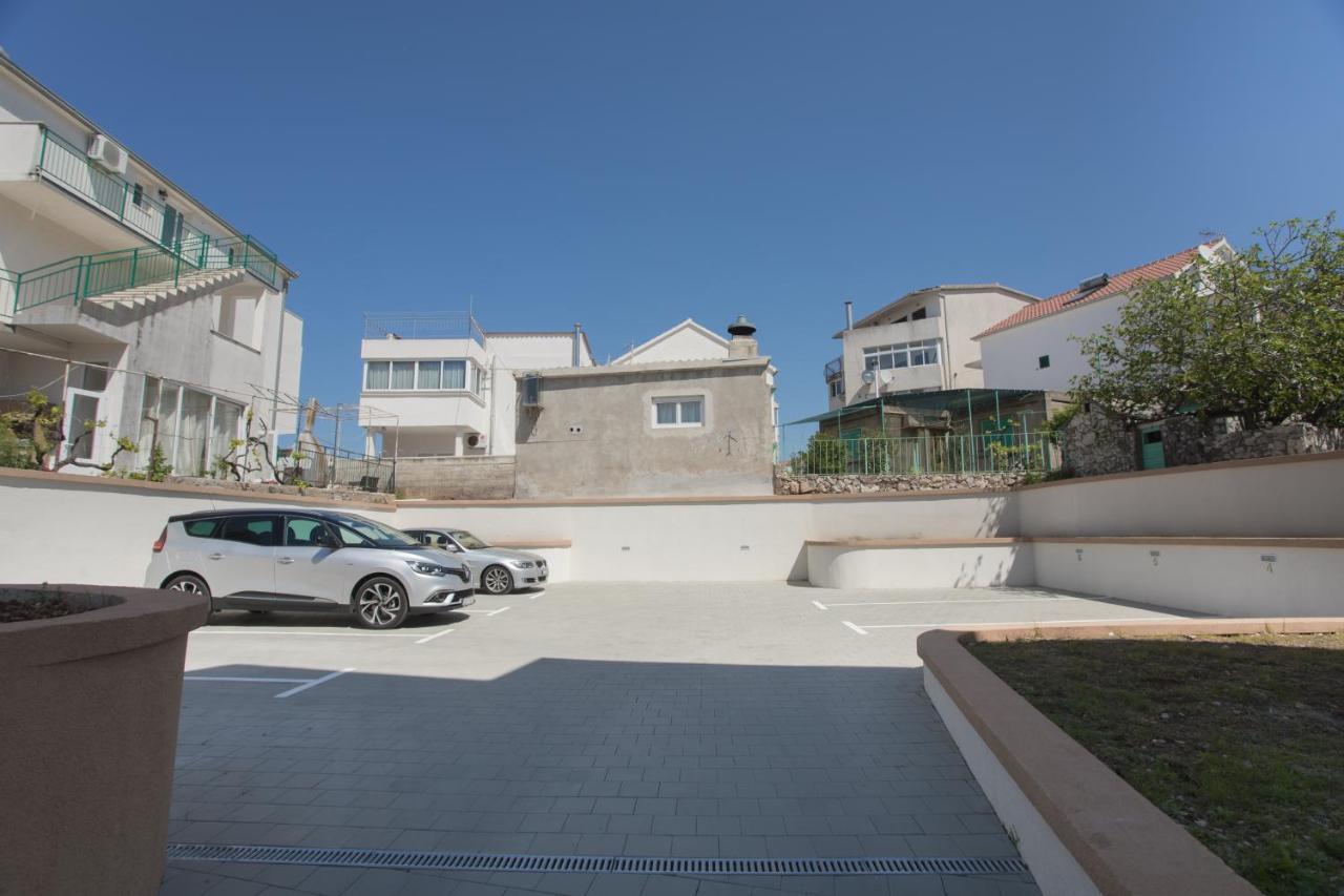 Silver Stone Primosten Exterior photo
